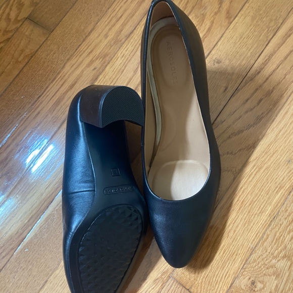 Brand new Aerosoles pumps - Picture 2 of 3